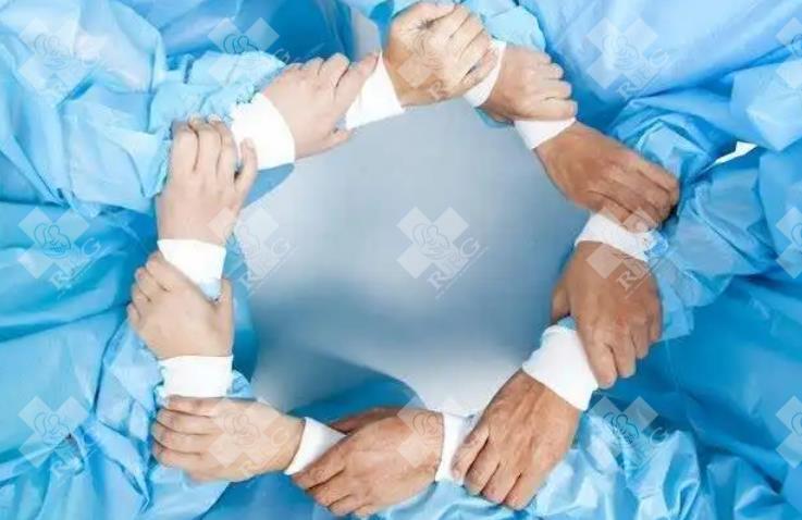 试管移植体外培养5天的3cc囊胚成功率高还是4cc高？
